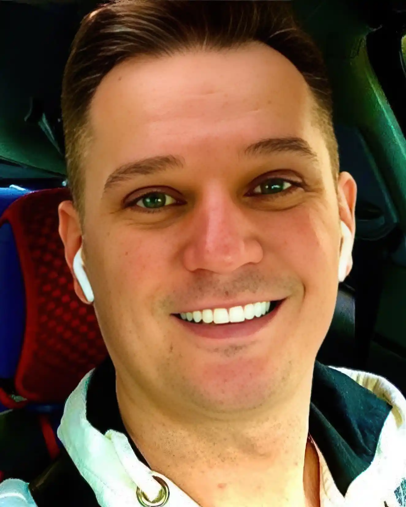 Khyzhnyak Oleg photo