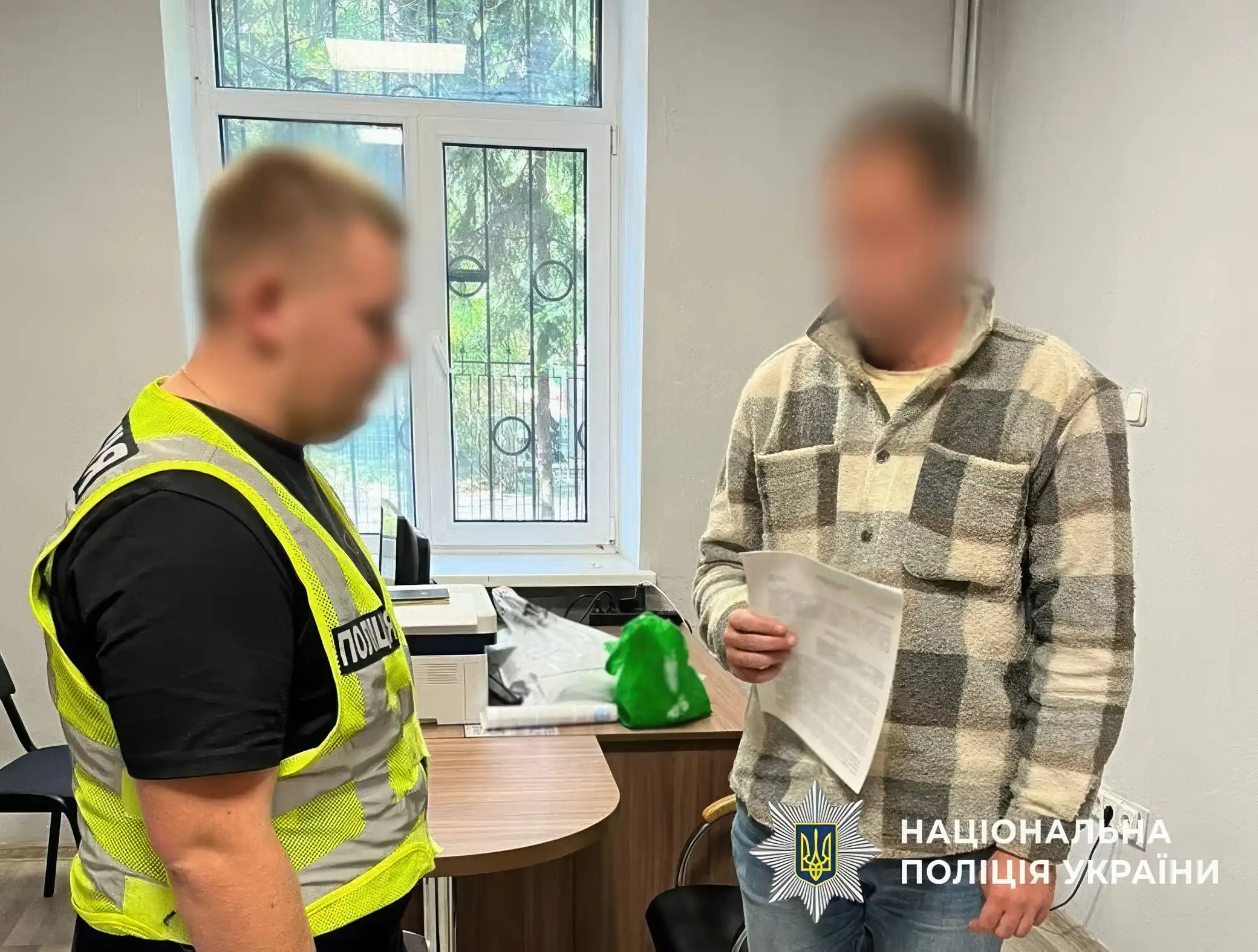 Посадовець Голосіївської РДА вимагав хабар image