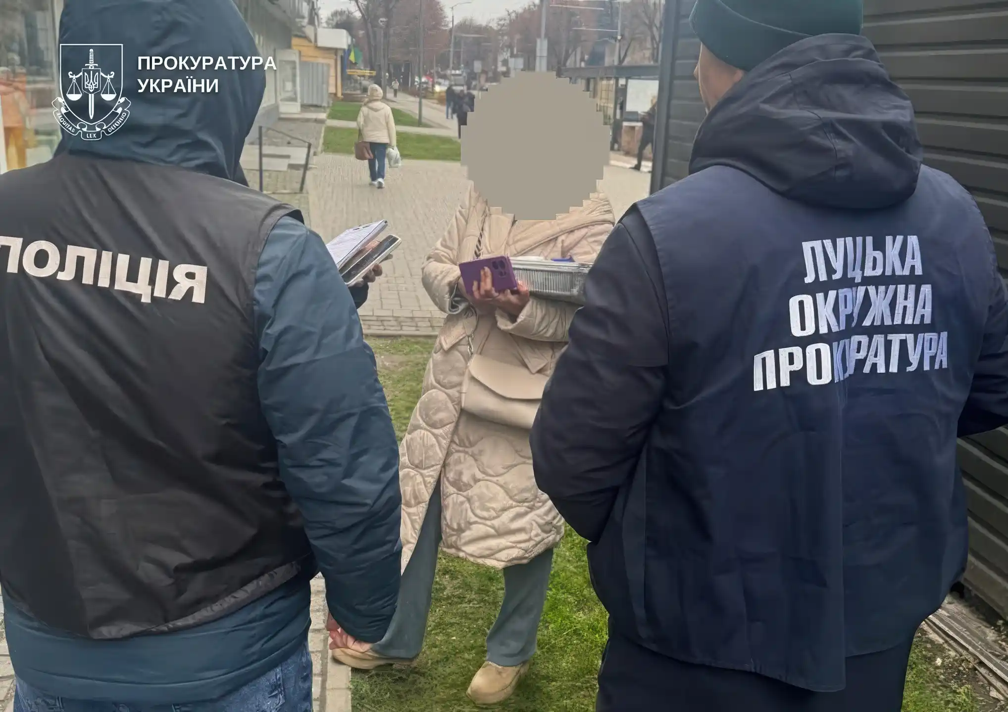 Доцентку ВНУ підозрюють у хабарі понад 30 тис. грн за іспит image