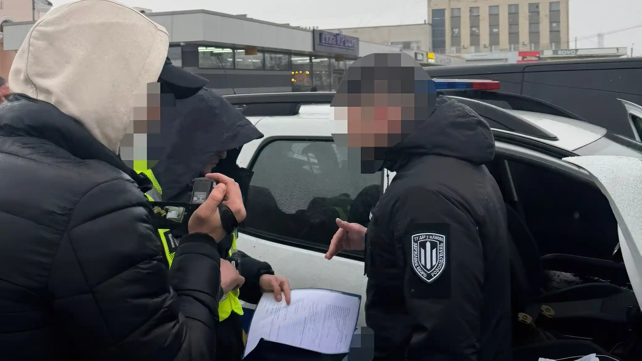 Офіцера ТЦК з Київщини підозрюють у хабарі $4 тисячі image