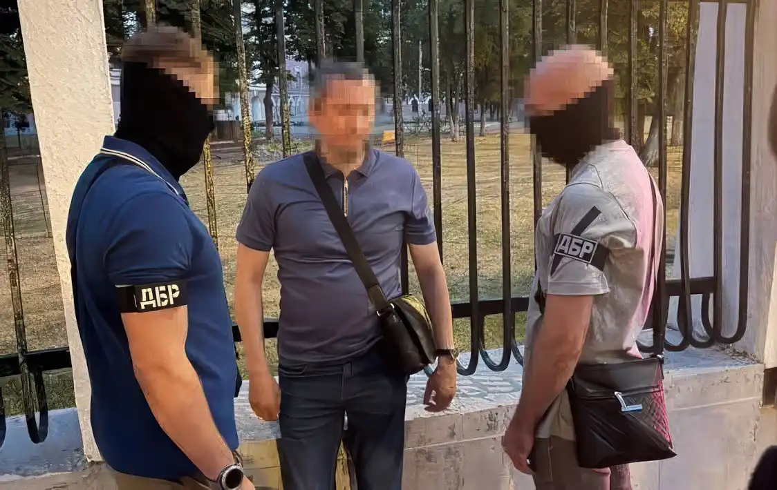 Lviv land registry chief charged over attempted bribery of NACP official image