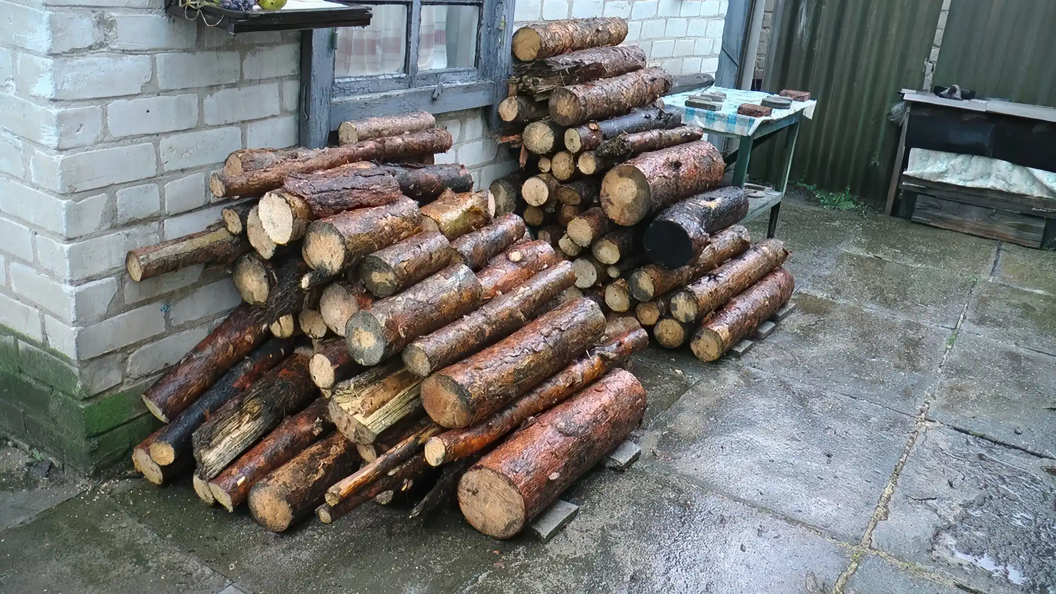 Судитимуть посадовців КЕВ Луганська за розкрадання 100 млн грн image