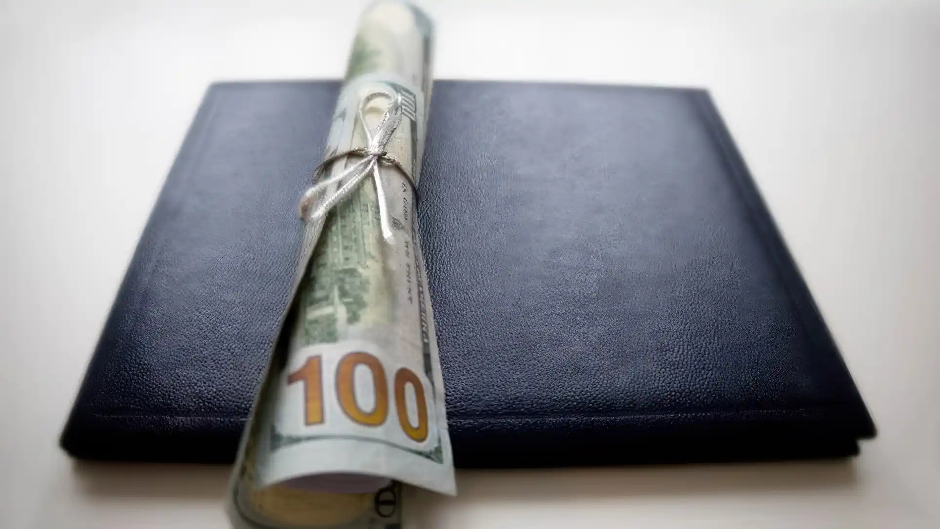 Kharkiv University Lecturer Fined for $600 Bribe image