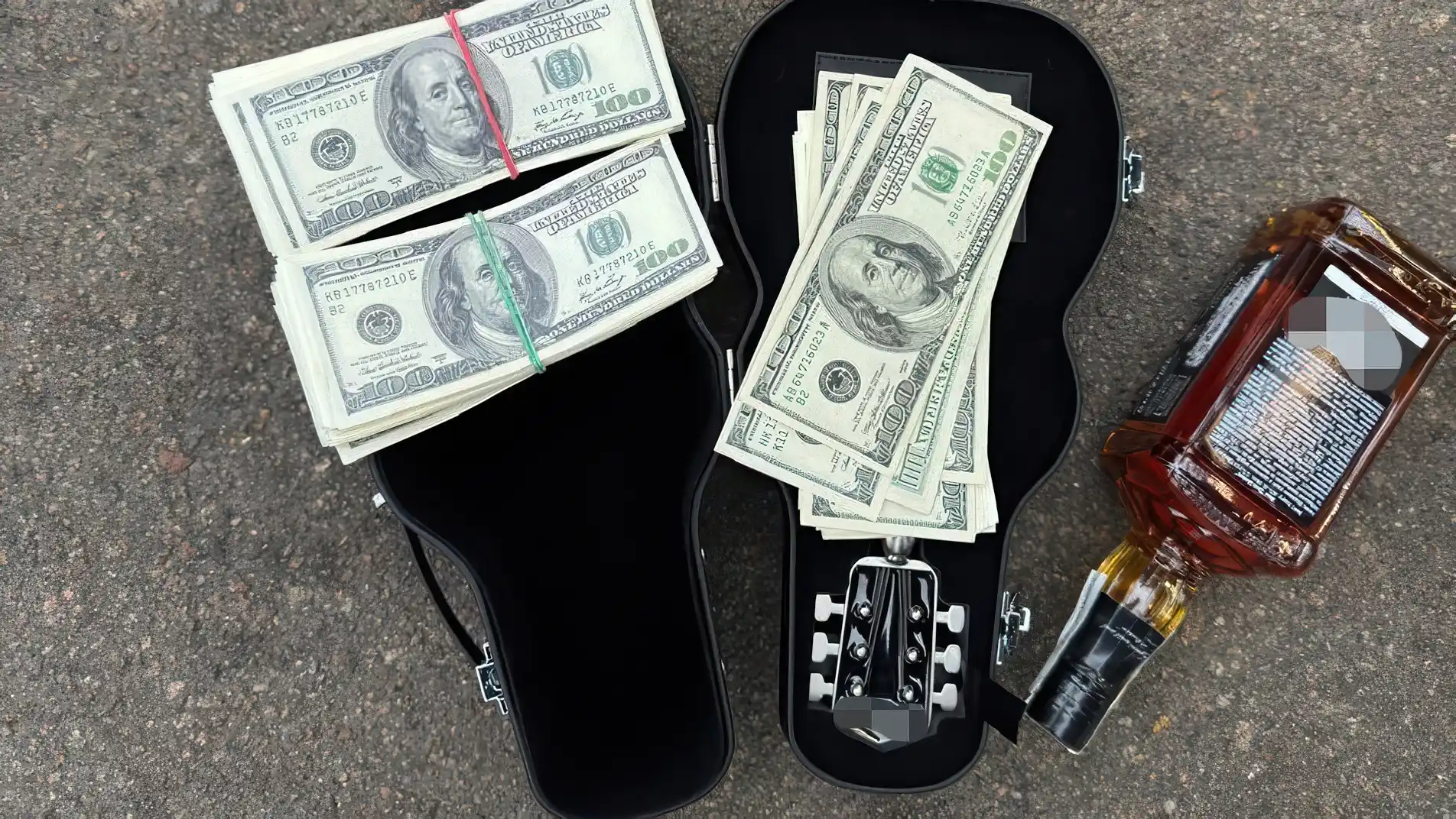 У Києві затримали правоохоронця, який вимагав $25 тис. хабара image