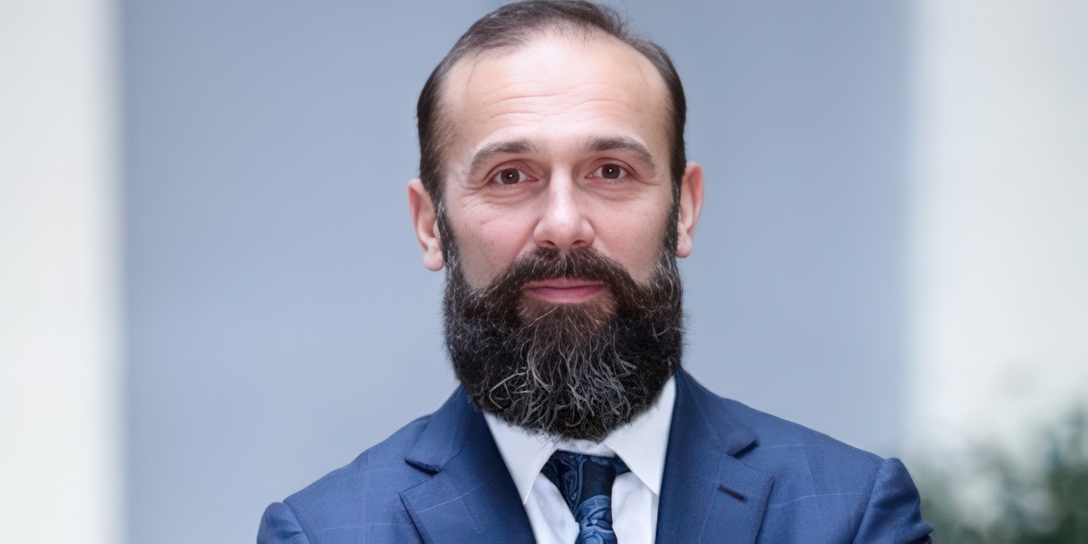 SBI Detains Ex-Deputy Head of High Commercial Court Yemelyanov image