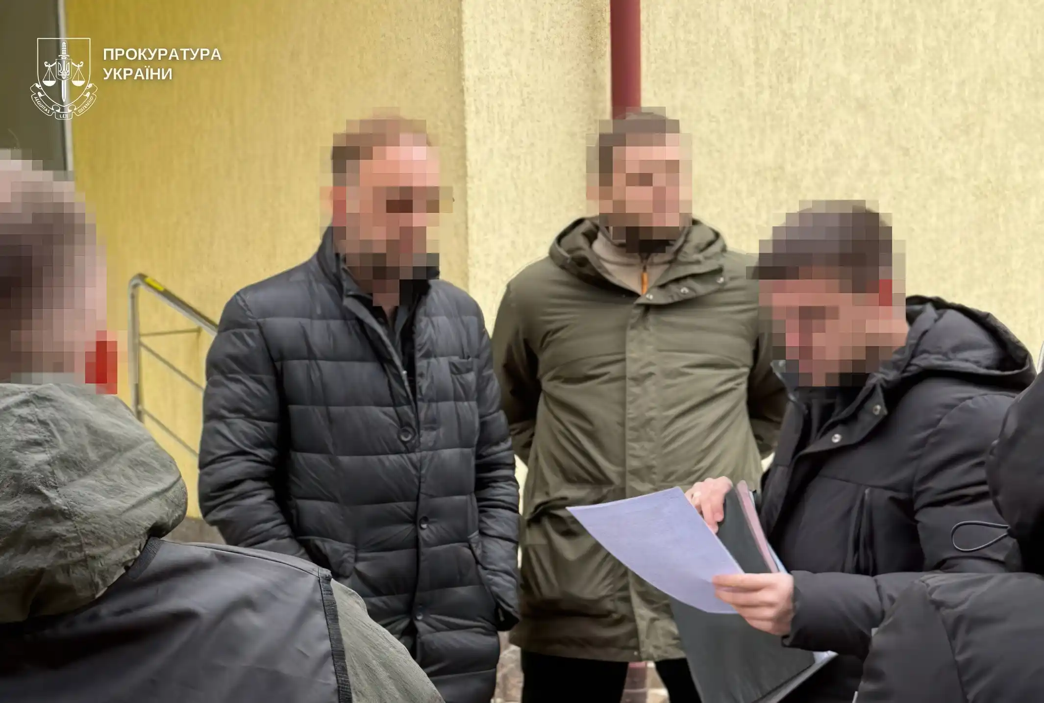Community head near Lviv detained with 1 million UAH bribe image