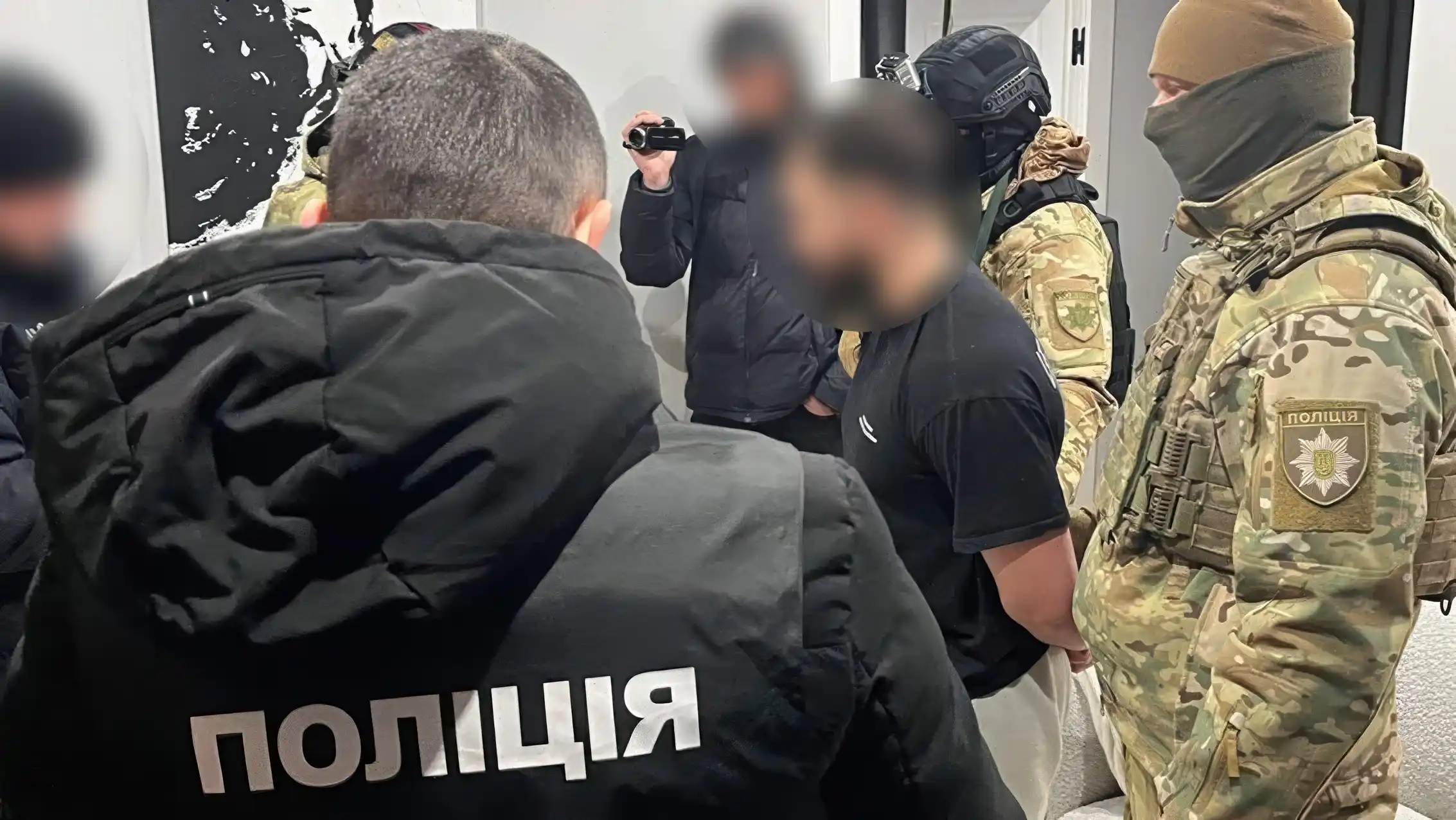 Activist in Vinnytsia region demanded bribe from soldier image